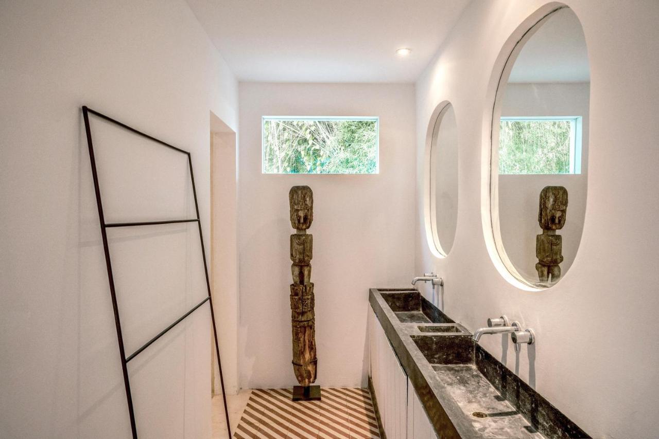 Batu Belig Living Managed By Cpm Bali Apartment Семиняк Екстериор снимка