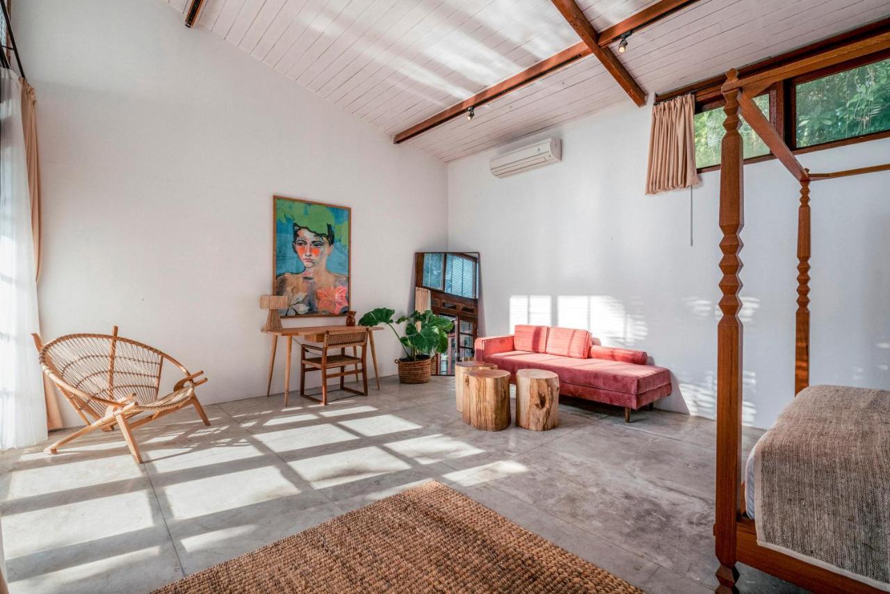 Batu Belig Living Managed By Cpm Bali Apartment Семиняк Екстериор снимка