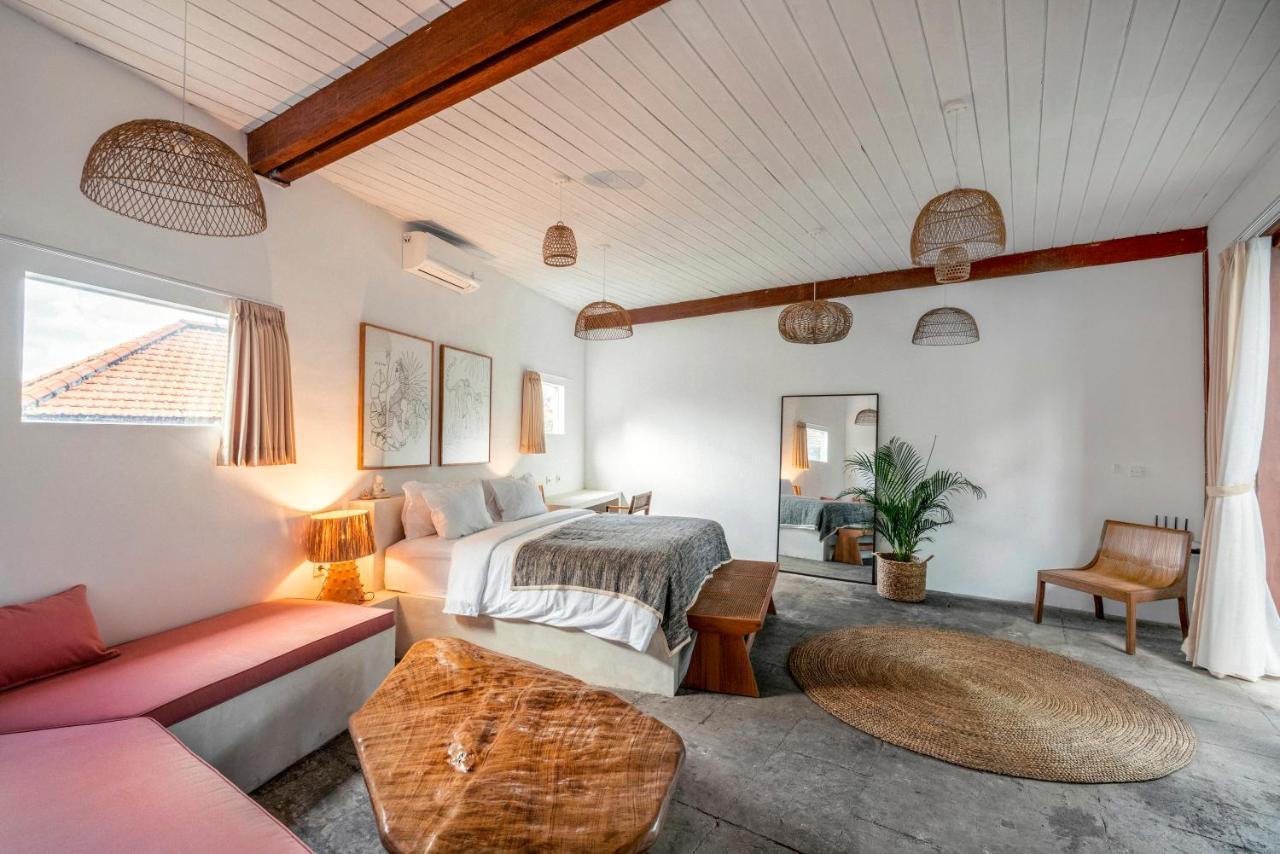 Batu Belig Living Managed By Cpm Bali Apartment Семиняк Екстериор снимка