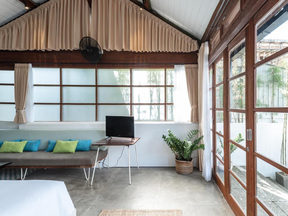 Batu Belig Living Managed By Cpm Bali Apartment Семиняк Екстериор снимка