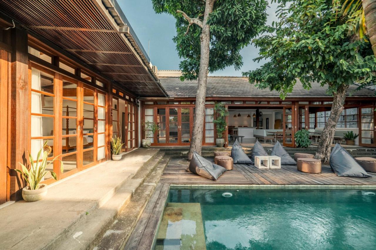 Batu Belig Living Managed By Cpm Bali Apartment Семиняк Екстериор снимка