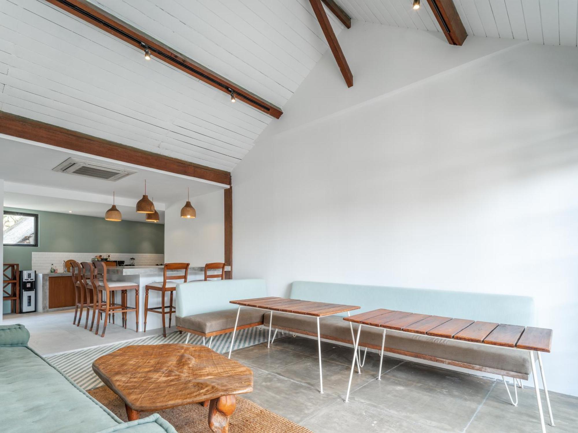 Batu Belig Living Managed By Cpm Bali Apartment Семиняк Екстериор снимка